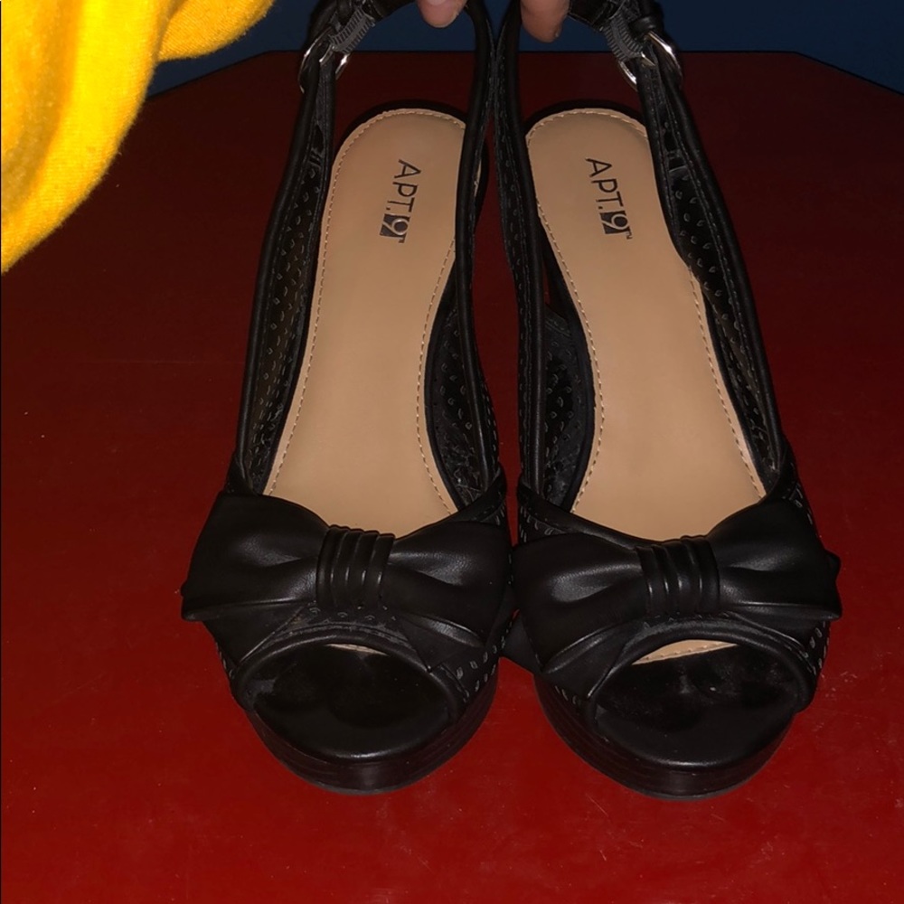 Black Wedge with Bow / slingback